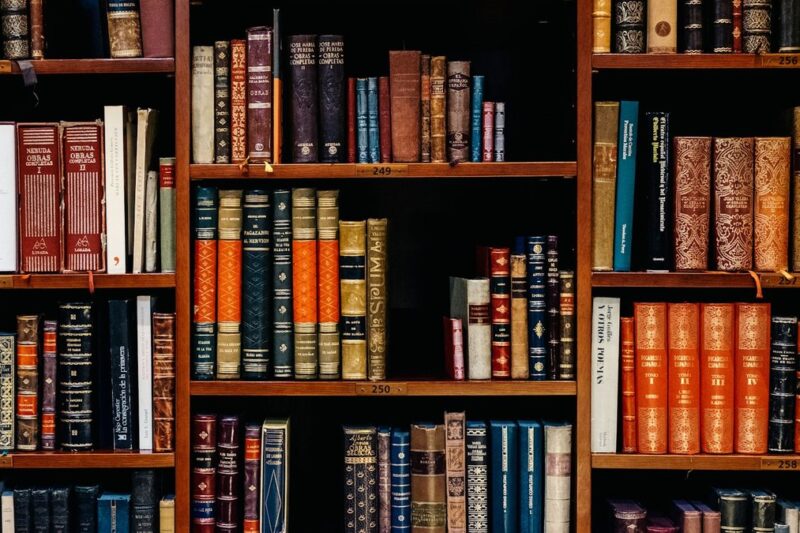 Évolution des genres littéraires au XXIe siècle