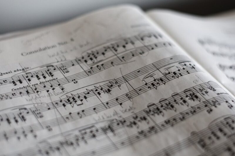Sons et rythmes : la musicalité de la poésie actuelle